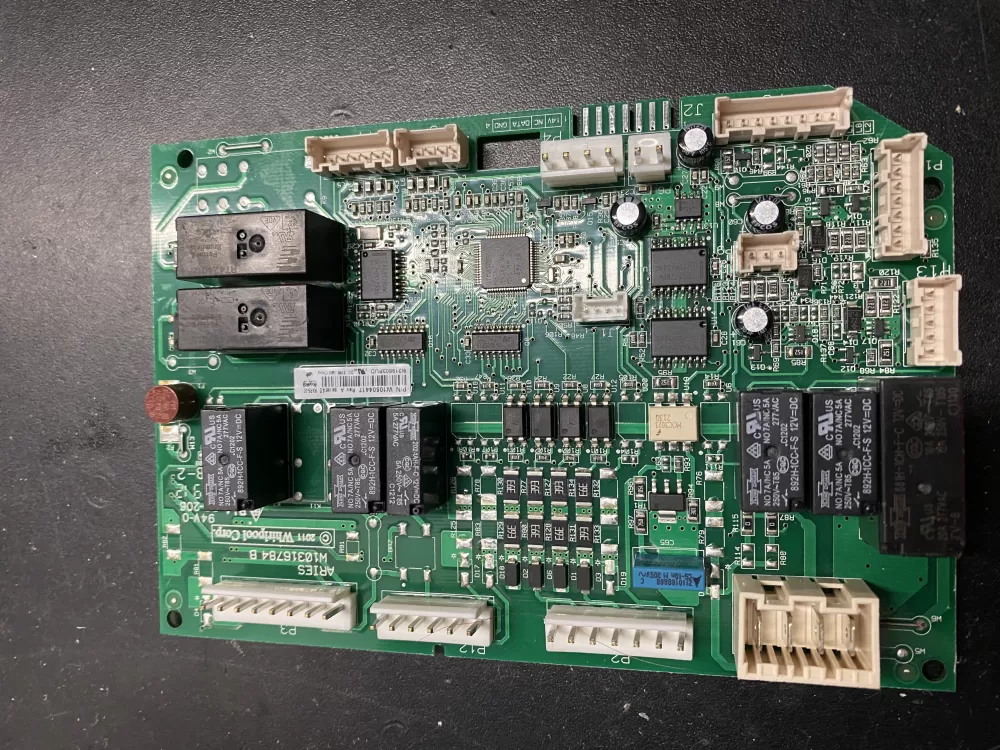 Whirlpool KitchenAid W10485040 Refrigerator Control Board AZ19796 | BK967