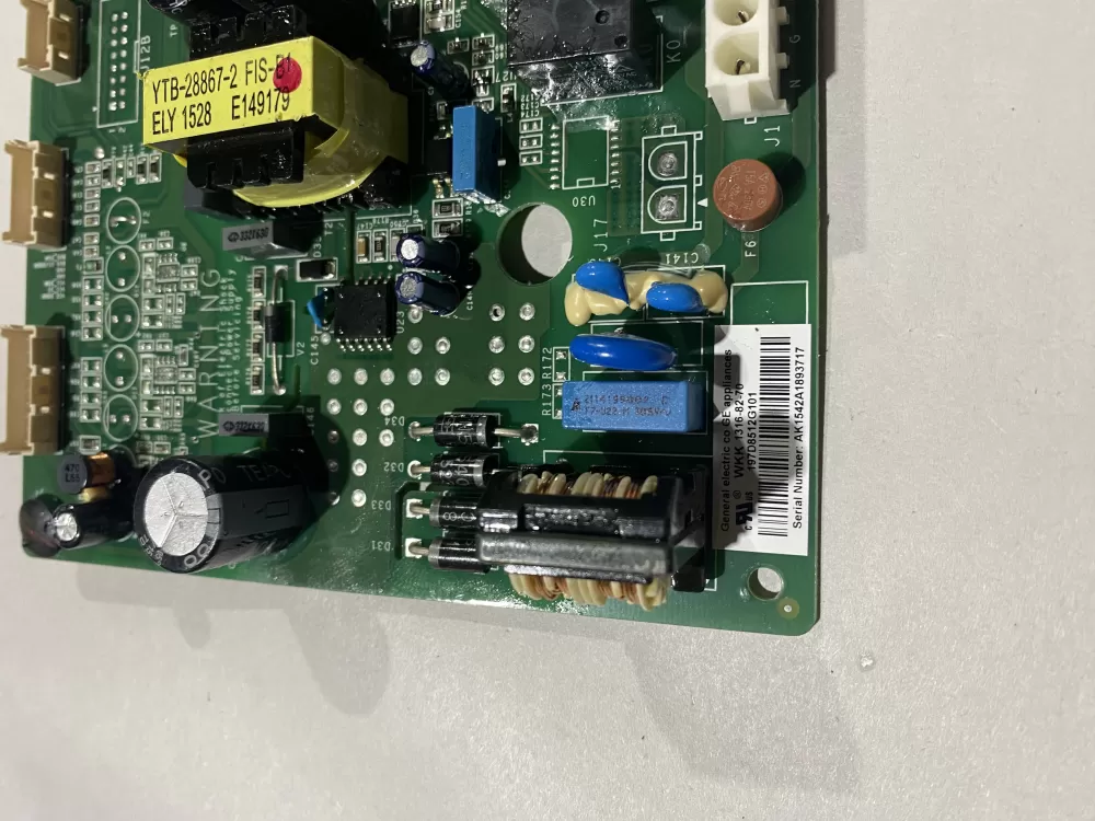 GE LG 197D8512G101 70213160101GA Refrigerator Control Board AZ143471 | BK2411