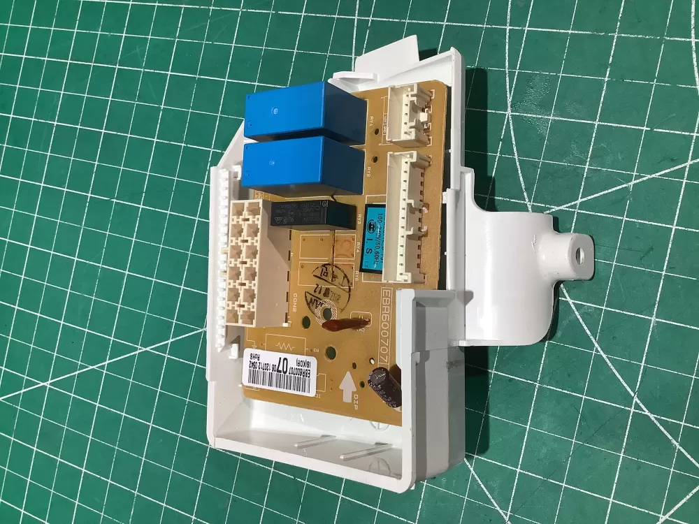 Kenmore LG EBR60070709 Refrigerator Control Board AZ185306 | AR2507