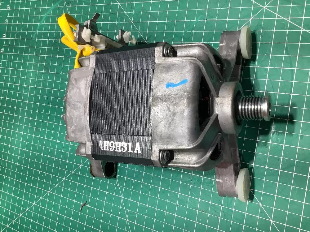 Bosch Whirlpool 9000128518 Washer Drive Motor AZ150203 | SL185