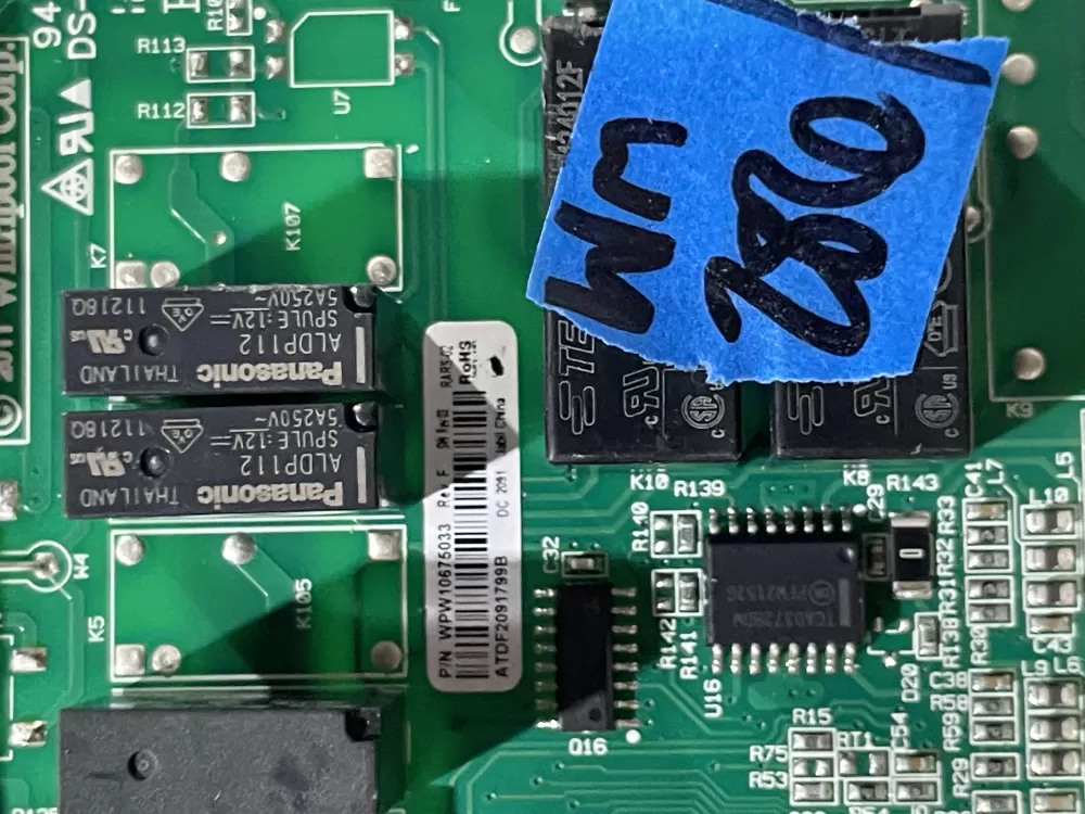 Whirlpool W10675033 W10801162 Refrigerator Control Board AZ164684 | Wm286