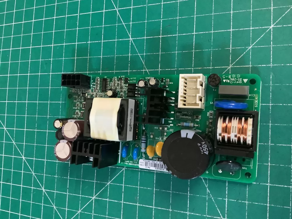 Whirlpool KitchenAid W10624574 Refrigerator Control Board AZ227906 | NR195