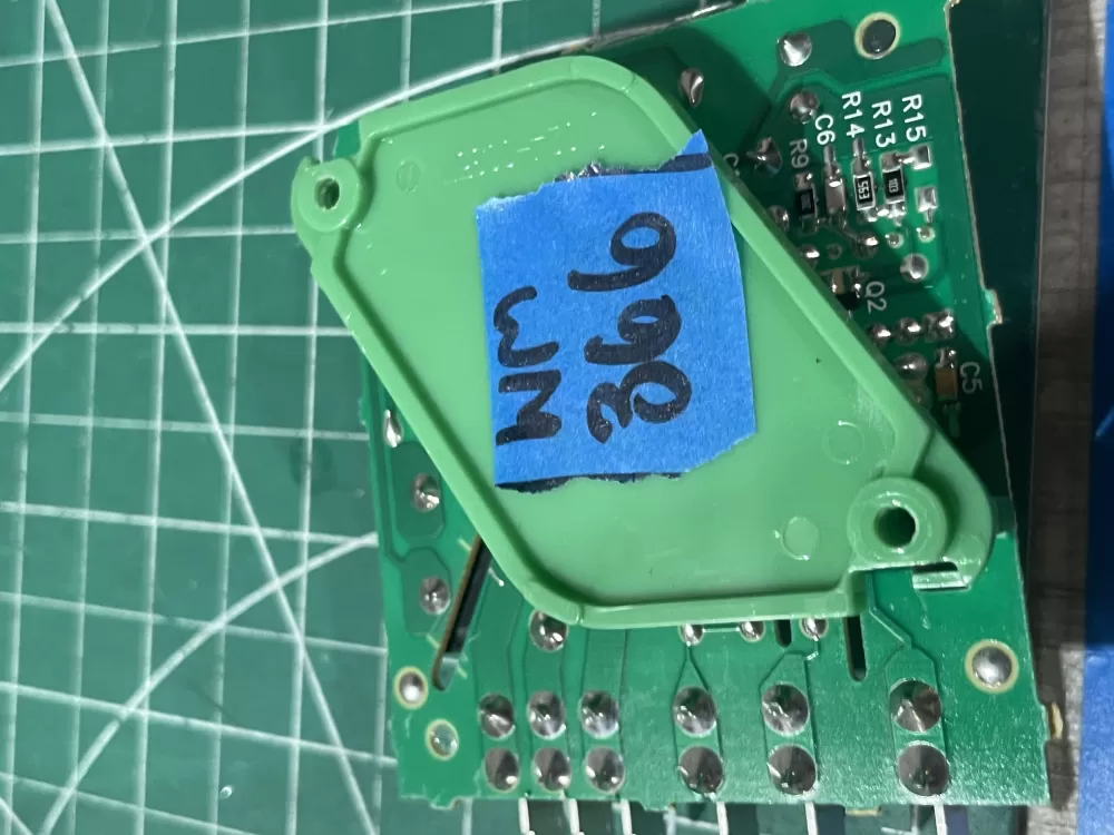 Whirlpool Kenmore 4388931 2303825 Refrigerator Control Board AZ192640 | Wm366