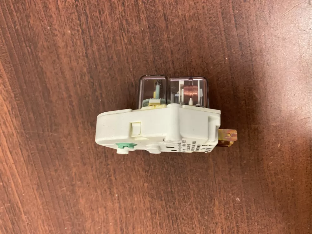 Whirlpool Kenmore W10822278 2188375 Refrigerator Defrost Timer AZ58406 | BK1980