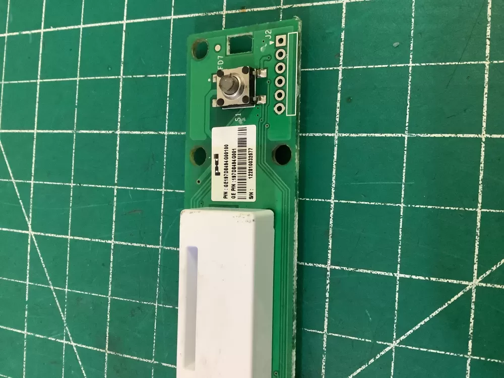GE 197D8496G001 WR17X23042 Refrigerator Control Board AZ204068 | NR335