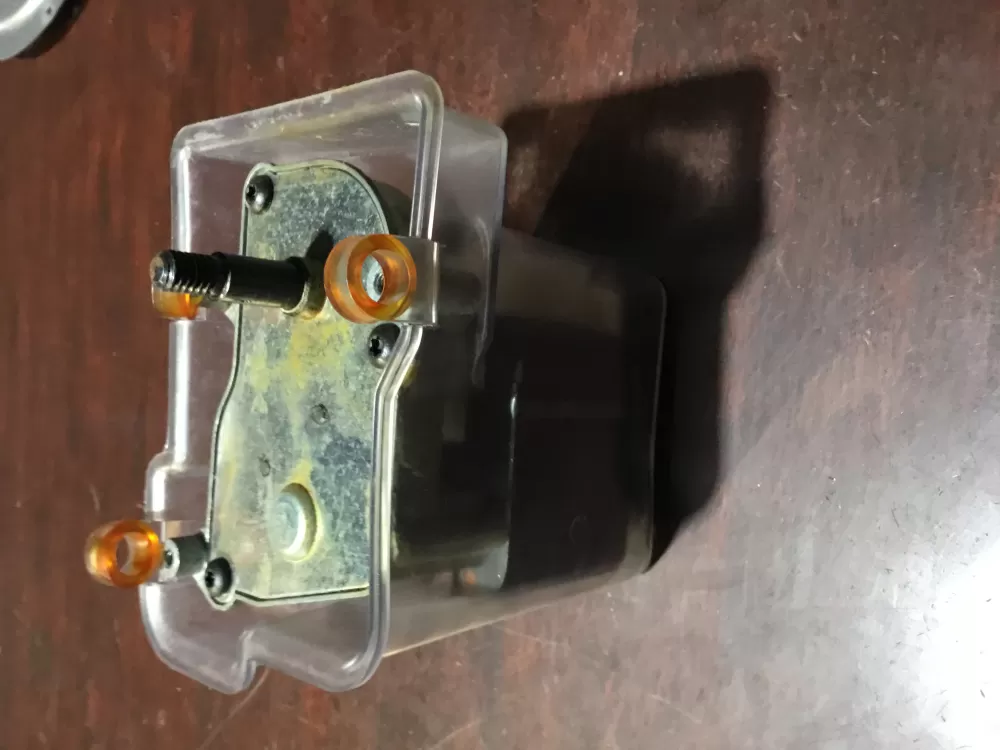 Hotpoint Wr60x10236 Refrigerator Ice Crusher Aur Motor AZ66050 | Sl29