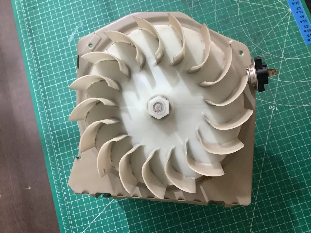 GE Frigidaire 212D1613G003 Dryer Motor AZ217692 | SLA63