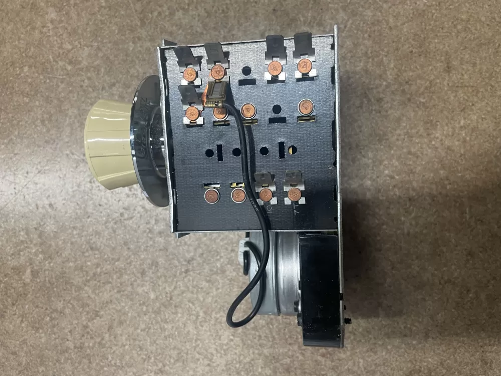 Maytag 2-05636 Washer Timer Control AZ11051 | KM977