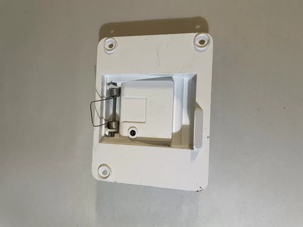 Whirlpool  Kenmore  Maytag  KitchenAid W10757851  AP5956767  W11629974  4389102  2198585  2198586  2220398  2220402  2255114  3452789  4388635  4389102R  PS10064583  TJ4389102R  W10193666  W10193840  W10290817 Refrigerator Ice Control Board