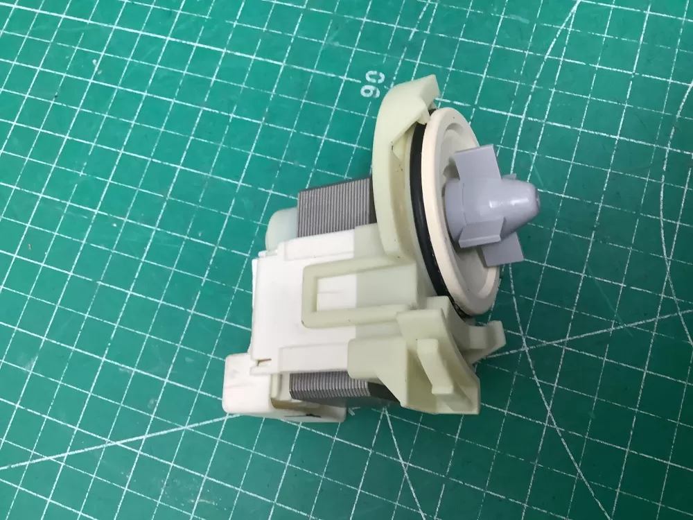 Kenmore KitchenAid 8558995C Dishwasher Drain Pump AZ222104 | SLA157