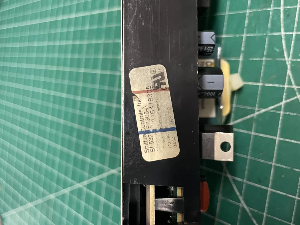 Frigidaire SF5321-S8305 Range Oven Control Board AZ210362 | Wm2111