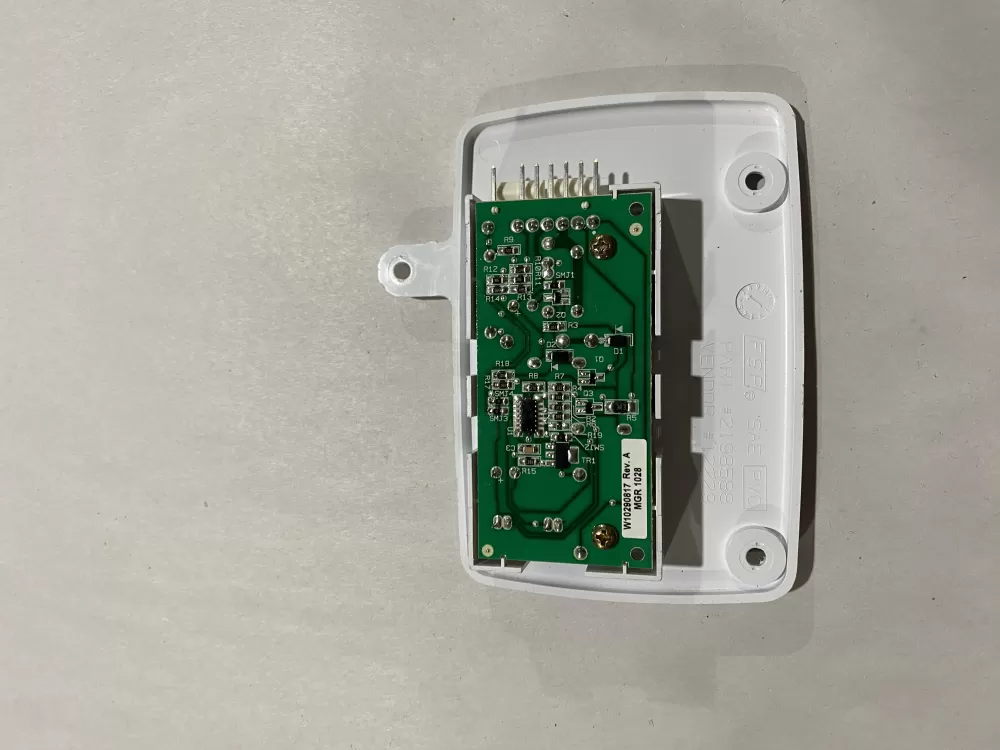 Whirlpool W10757851 4389102 Refrigerator Ice Control Board AZ166637 | BK2559