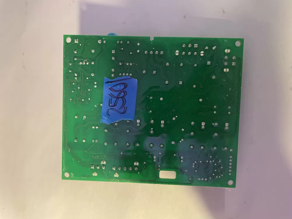 Whirlpool Maytag W10259855 Refrigerator Control Board AZ196177 | KM2560