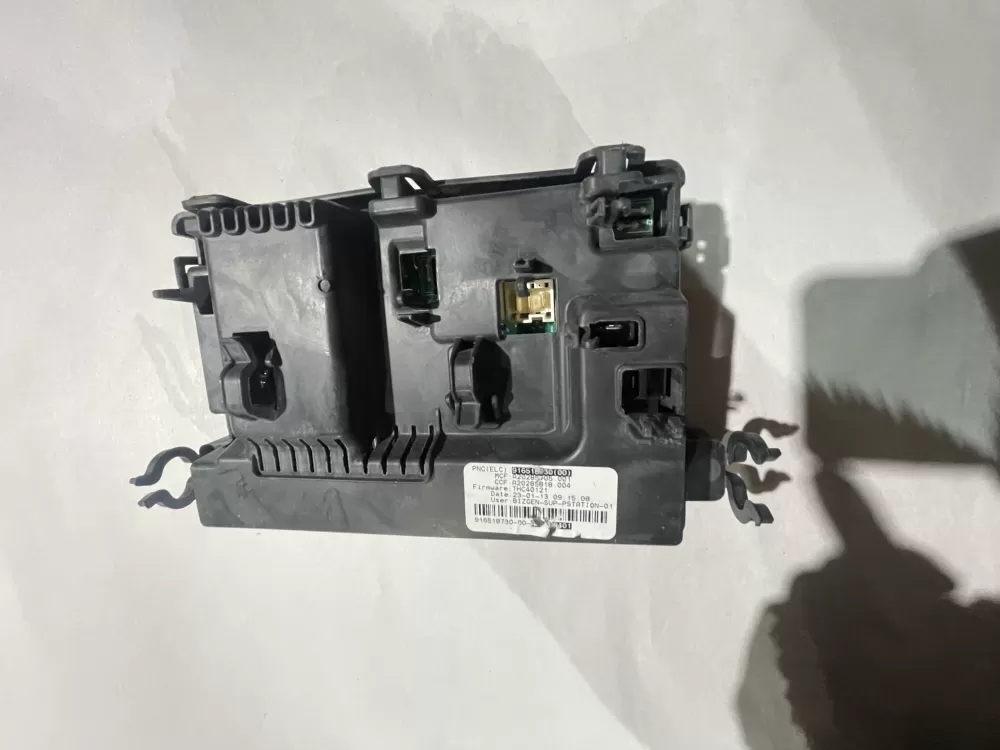 Electrolux A20295705  1651307651  920291910.004  916510730-00-  916518  A20285705.001  A20285818.004  THC40121  23-01-13  09:15:08  916518730-00 Washer Control Board
