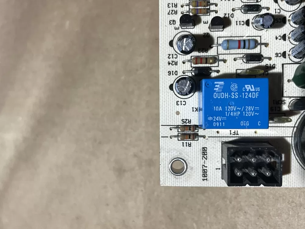 Carrier Lennox 1007-200 Ignition Module Control Board AZ73856 | Wm1700