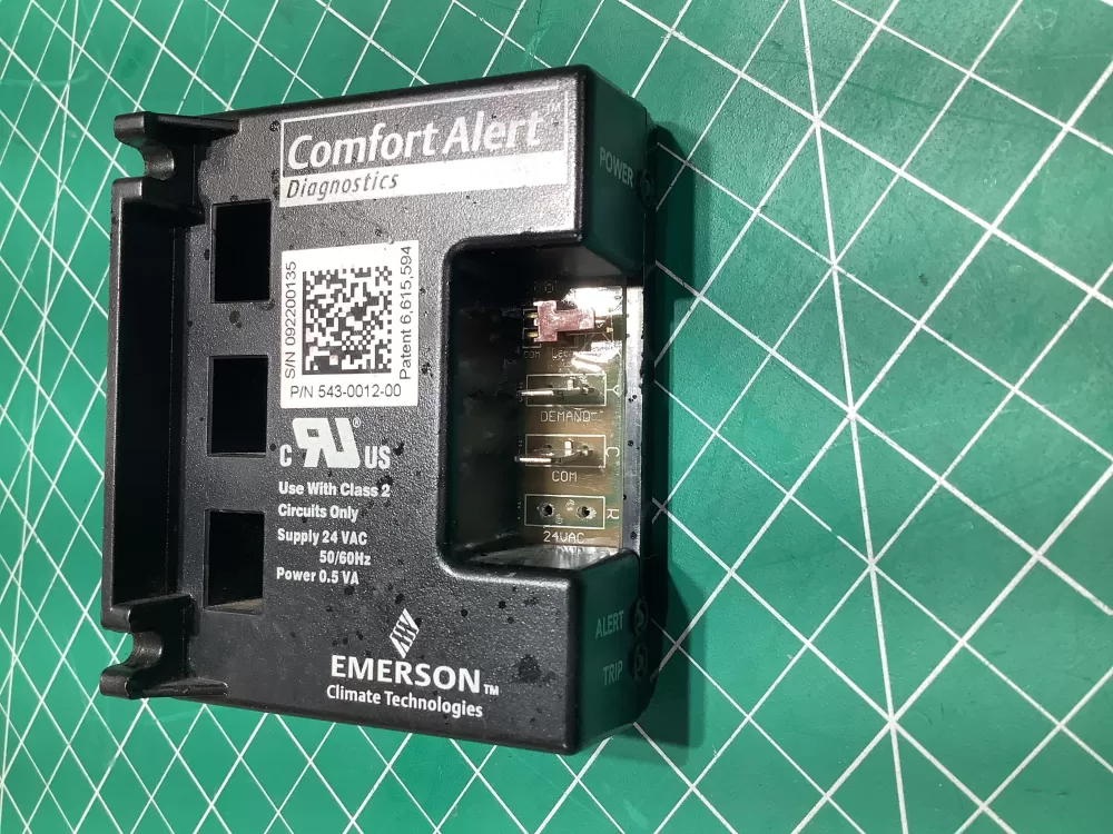 Emerson 543 0012 00  Comfort Alert Diagnostics Control Board AZ151342 | AR621