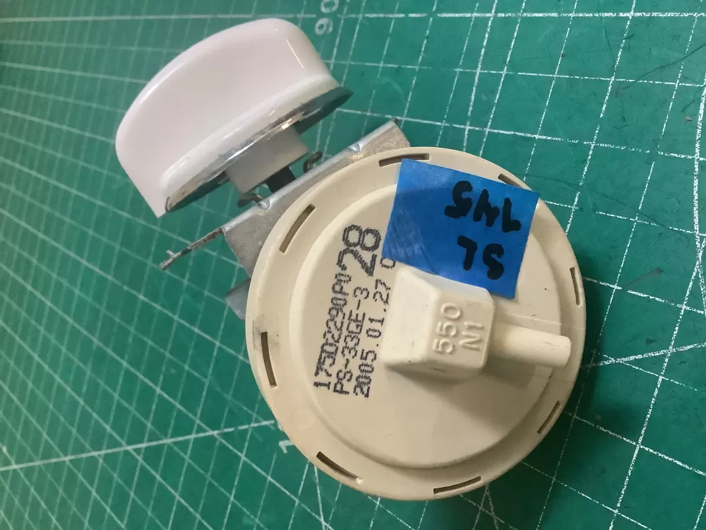 GE Washer WH12X10065 175D2290P028 Pressure Switch AZ220685 | SLA145