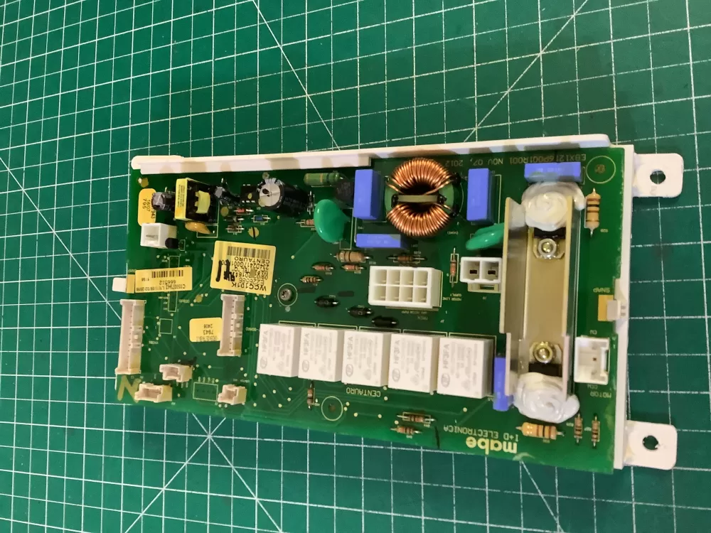 GE  Hotpoint WCC101K  234D2417G001R001 Washer Control Board