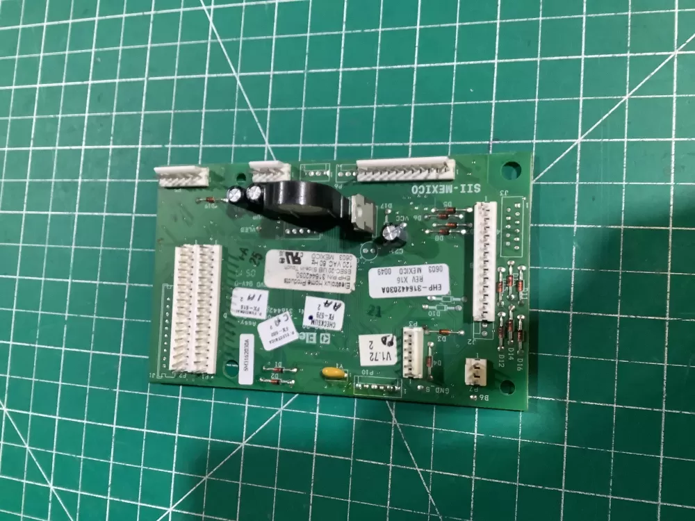 Kenmore  Frigidaire  Electrolux 316442030 Range Control Board