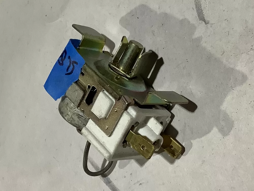 Frigidaire  Kenmore 450226-13 Refrigerator Temperature Control Thermostat