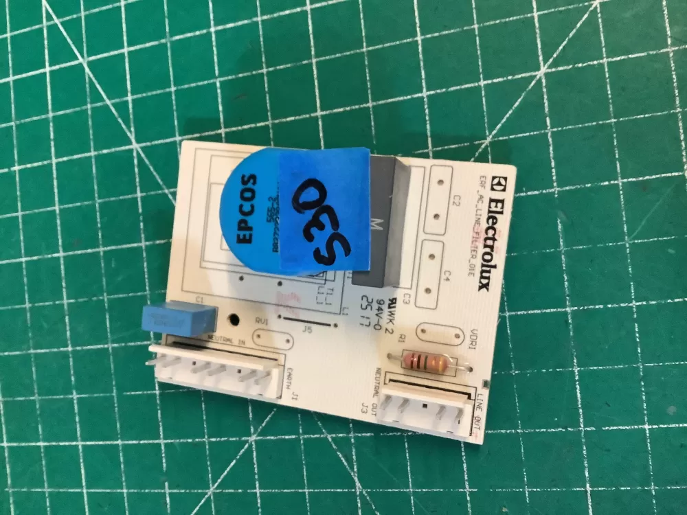 Frigidaire A05172504A Refrigerator Control Board AZ227935 | NR530