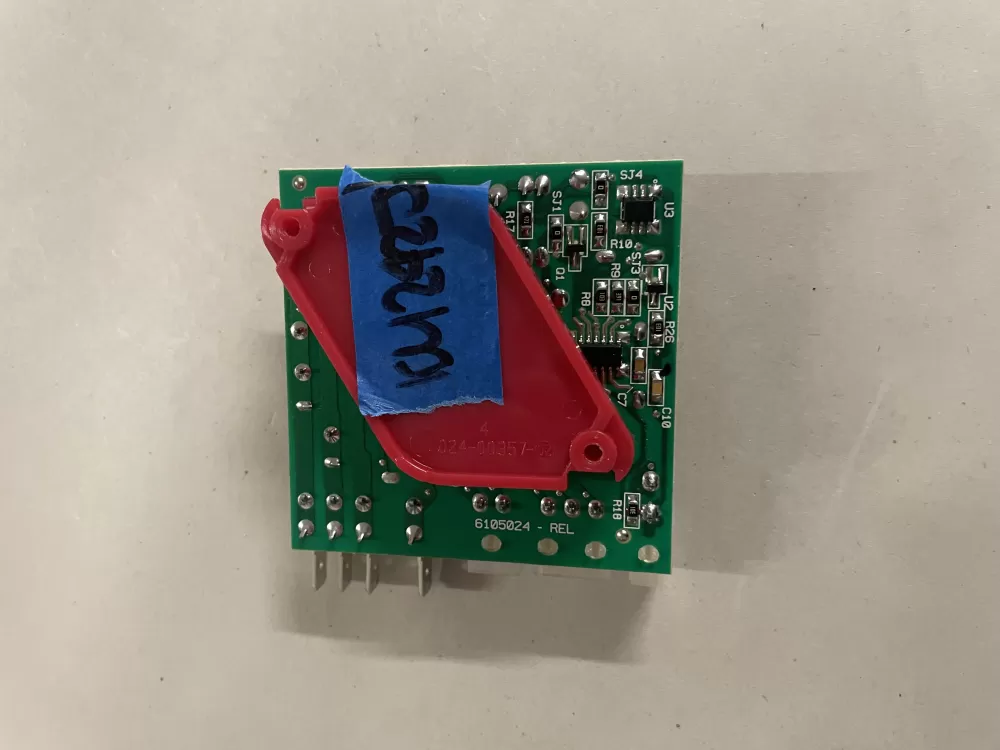 Whirlpool W10366605B Refrigerator Defrost Control Board AZ144508 | KM2423