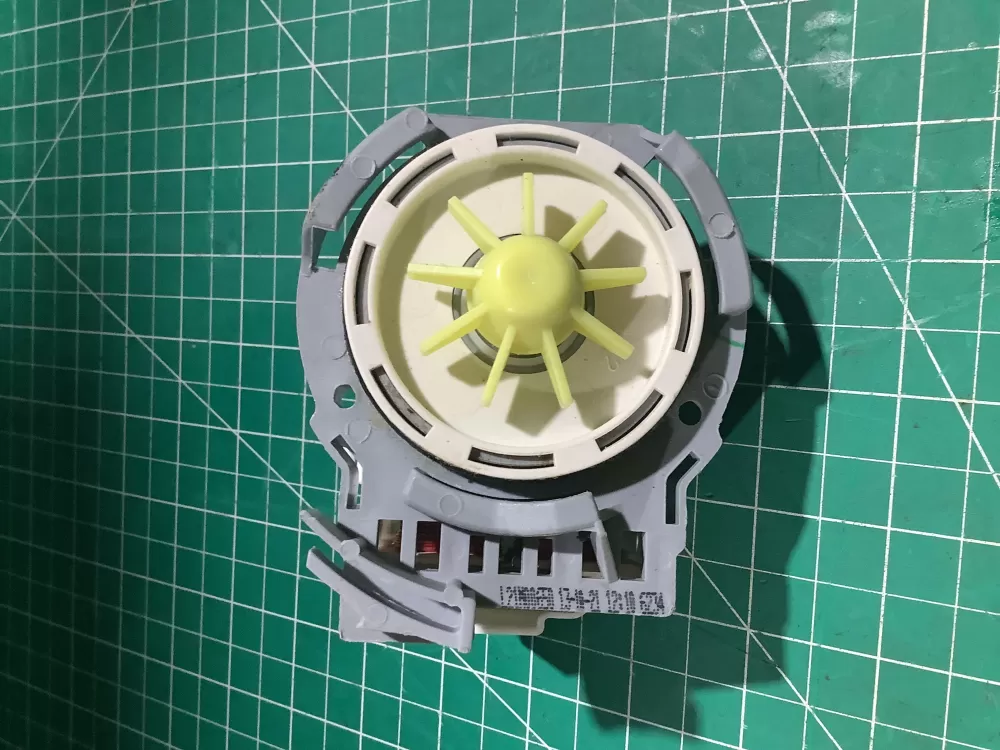 Amana  Kitchen Aid  Whirlpool W10724439 W10876537VP W10876537 Dishwasher Water Drain Pump Motor