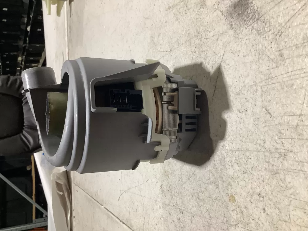 Bosch 9000897027 00705174 Dishwasher Circulation Pump Motor AZ113908 | SL182