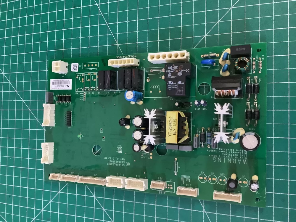 GE 197D8501G502 EBX1425P001 Refrigerator Control Board AZ185491 | NR1829