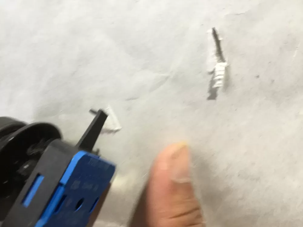 Kenmore KitchenAid Roper 3394486 Dryer Switch AZ150534 | SL238