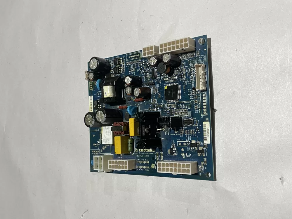 Frigidaire Electrolux F52725 02H Refrigerator Control Board AZ137551 | Wm2195