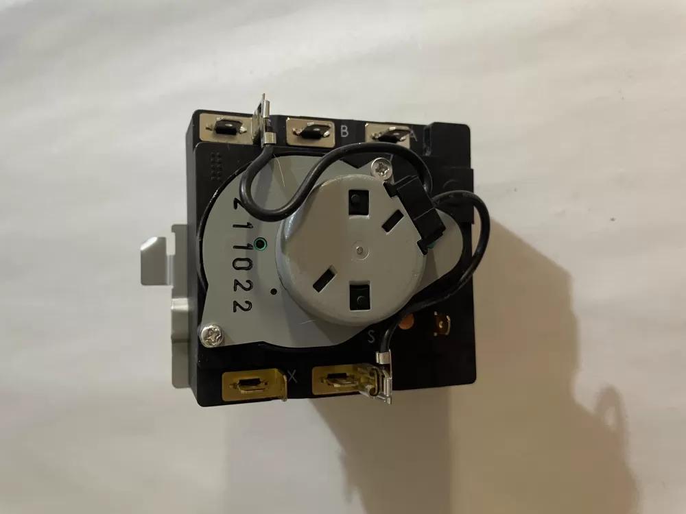 Hotpoint General Electric WE04X25280 Dryer Timer AZ161770 | KM2140