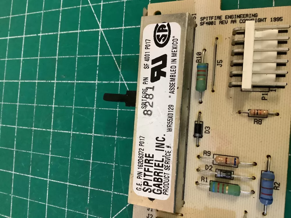 GE WR55X129 Refrigerator Dispenser Control Board AZ201790 | NR330