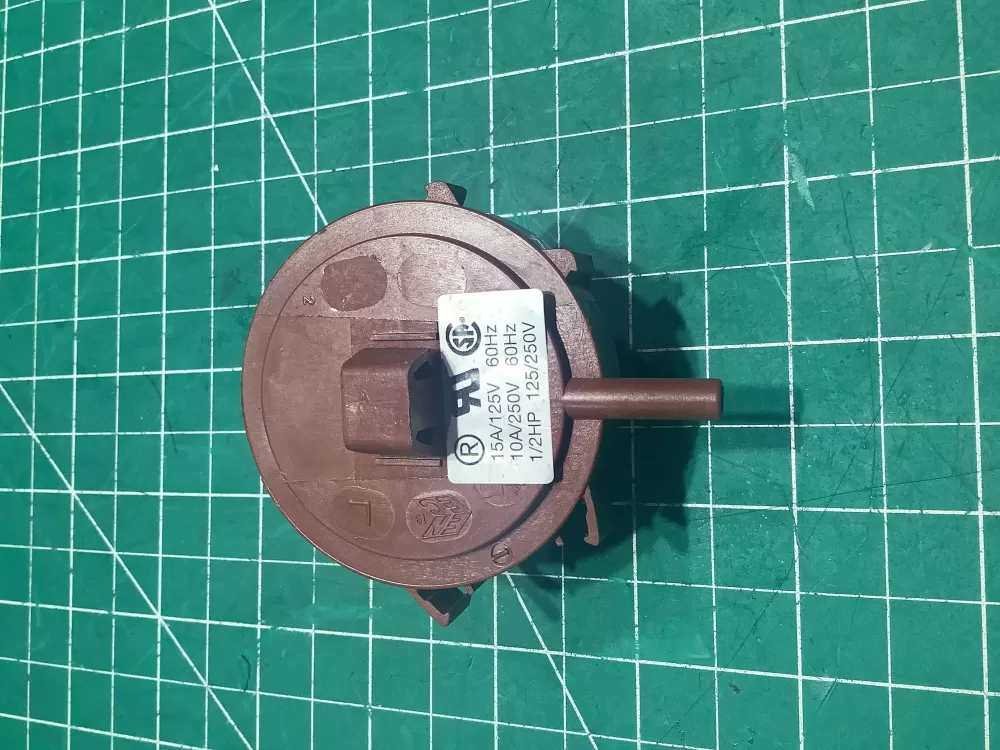 Miele Dishwasher Pressure Switch 06057210 6057210 E-05-103-76500 AZ142575| SL278