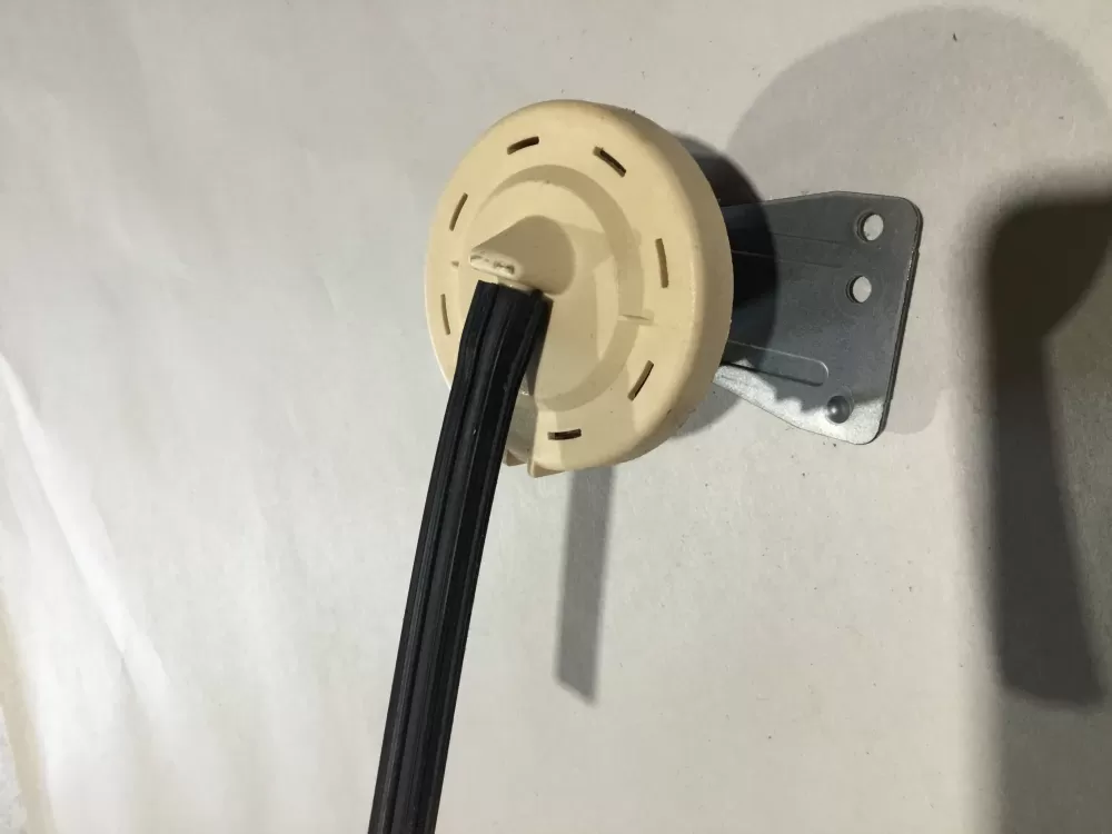 LG 6601ER1006E Washer Pressure Switch AZ102182 | Sl128