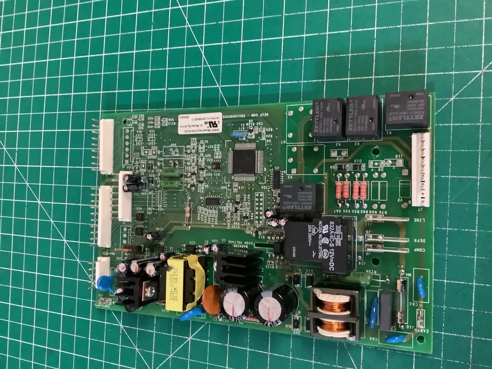 GE 200D6221G028 EBX1110P002 Refrigerator Control Board AZ227911 | NR530