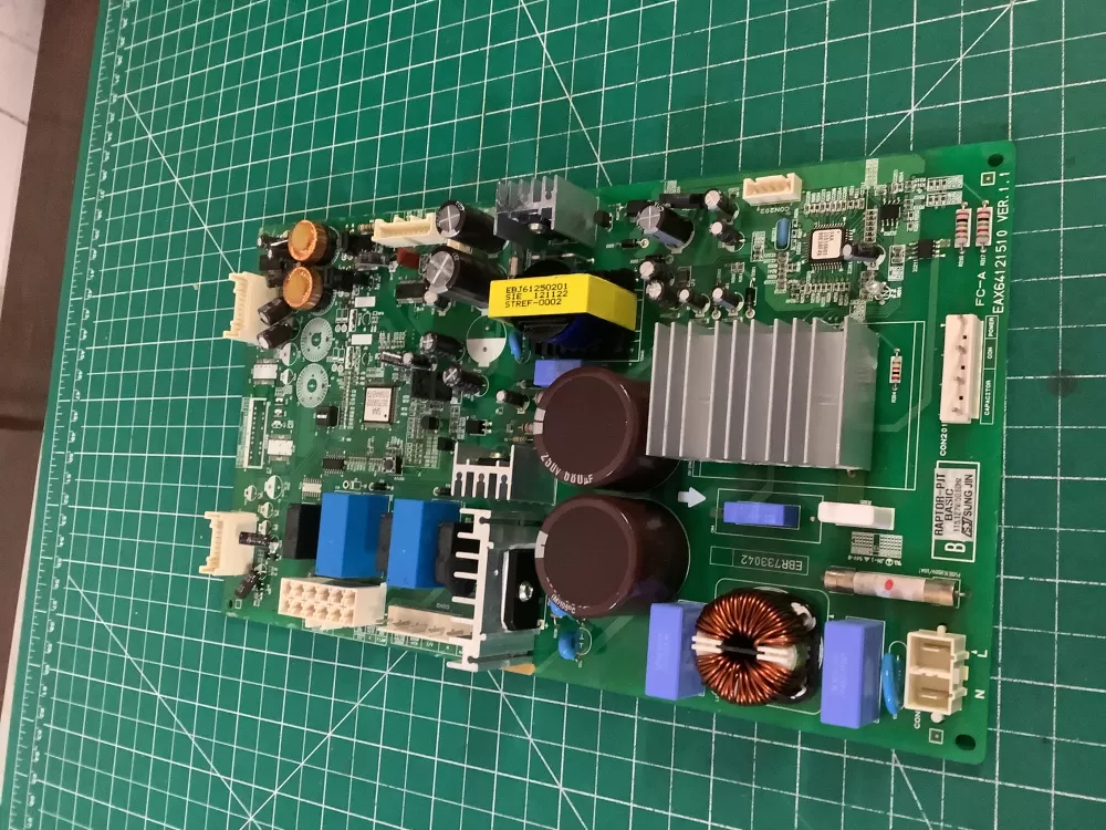 LG Kenmore Sears Ebr73304205 Refrigerator Control Board AZ180152 | NR2672