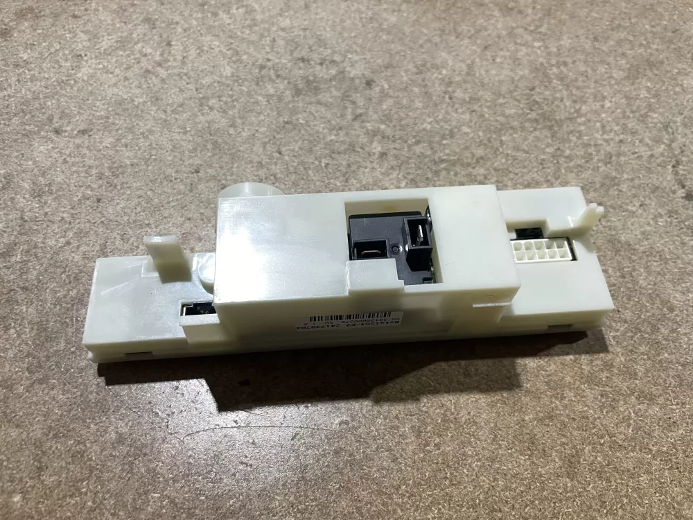 Frigidaire  Kenmore  White Westinghouse 5303918341  AP3966011  1198174  241591811  241591818  241733804  241739704  5303918322  5304448584  5304452072  AH1531809  EA1531809  PS1531809  32120920474 Refrigerator UI Control Board