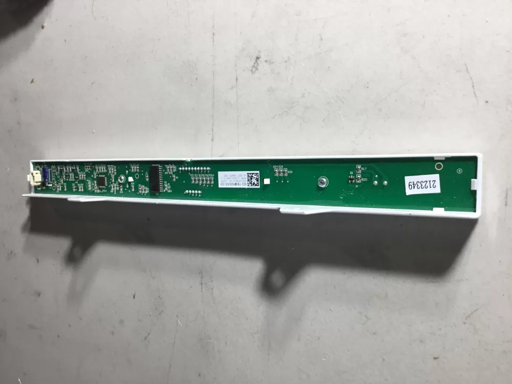 Hisense BCD-740WPBZR Refrigerator Freezer UI Control Board AZ42698 | NR1745