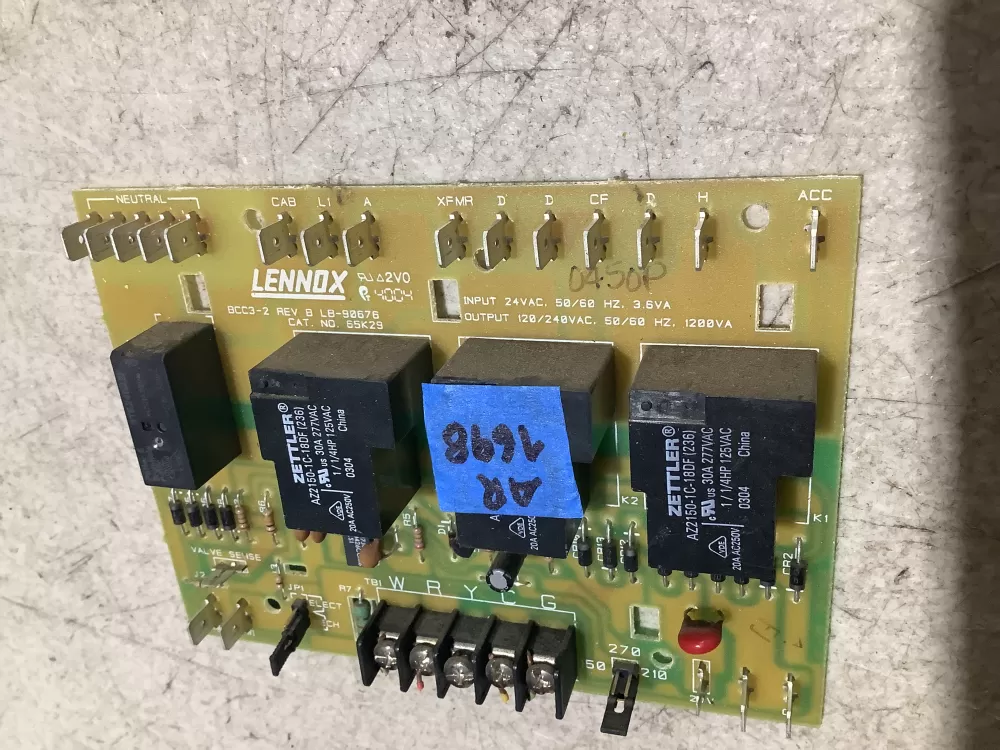 LENNOX LB-90676 Furnace Control Board Circuit BCC3-2 65K29   AZ111735 | AR1698