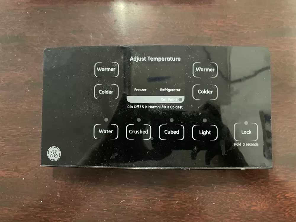 GE  Hotpoint 200D7355G006 Refrigerator Control Board Dispenser