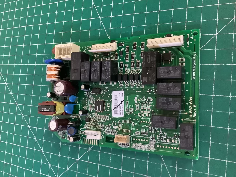 Whirlpool Maytag Kenmore W10516800 Refrigerator Control Board AZ204264 | NR370