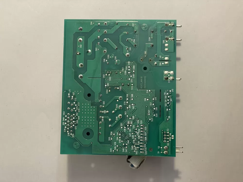 Frigidaire 8083643-03 Refrigerator Control Board AZ180746 | KM697