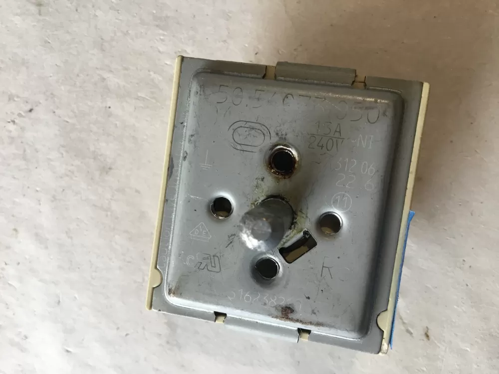 Kenmore 316238200 Range Infinite Burner Control Switch AZ150278 | SL215