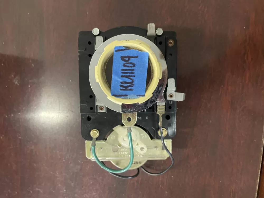 Maytag 2 05639 Washer Timer Control AZ39610 | KM1104