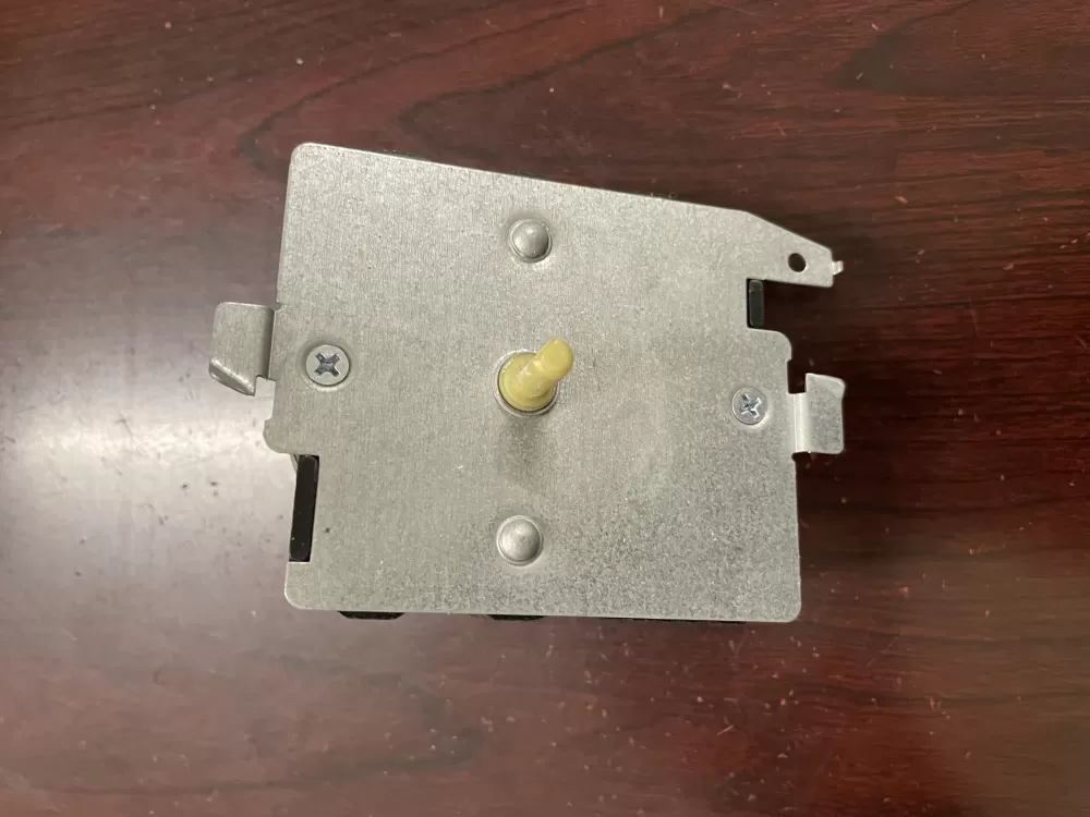 GE 212D1233P013 WE4M365 Dryer Timer AZ89012 | KM965