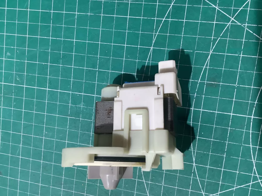 Kenmore KitchenAid 8558995C Dishwasher Drain Pump AZ191161 | SL31