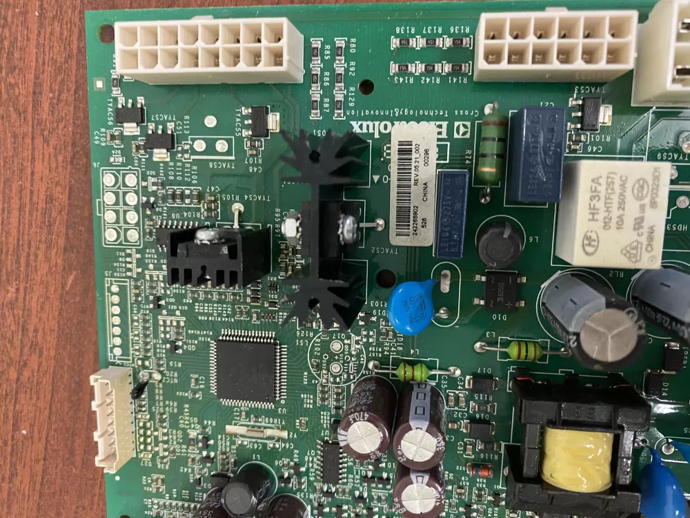 Electrolux 242268902 Frigidaire Refrigerator Main Control Board AZ39042 | BK526
