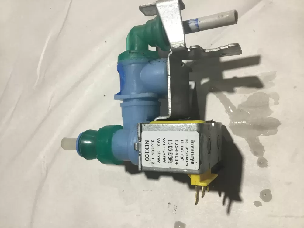 Jenn-Air  Whirlpool  Maytag  Kenmore 12544114 Refrigerator Water Inlet Valve