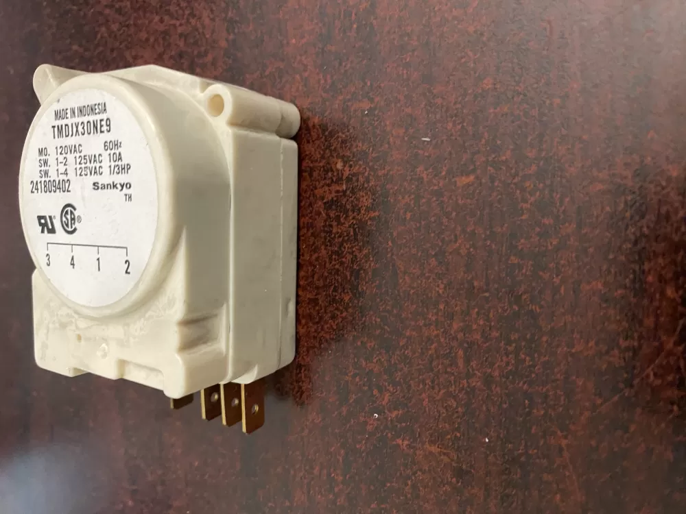 Frigidaire Kenmore 215846604 Refrigerator Defrost Timer AZ94037 | BK1273